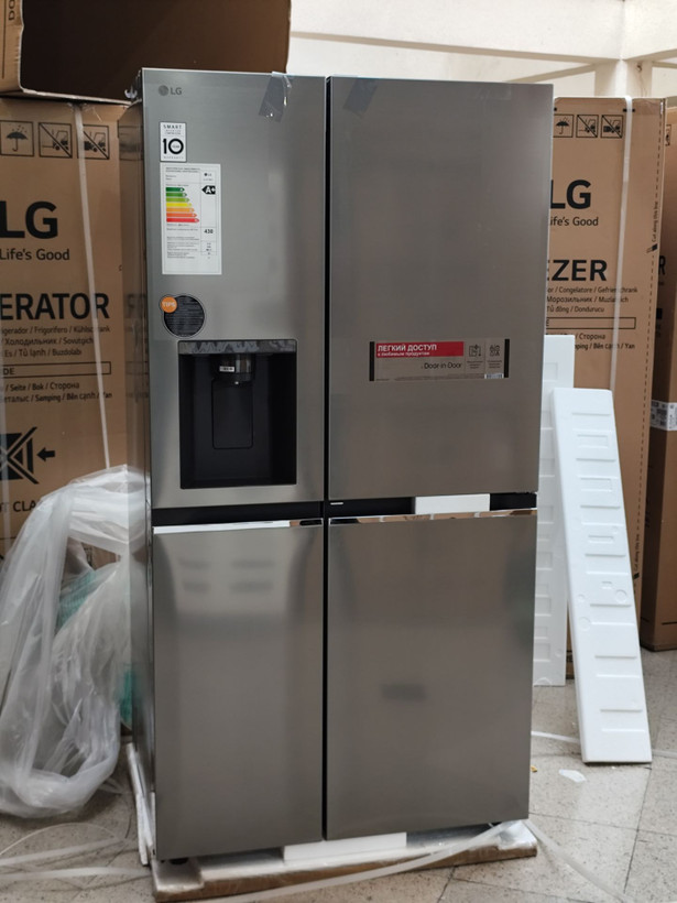 ساید بای ساید یخچال ال جی مدل J277 سیلور 30 فوت GC-J277FMHV