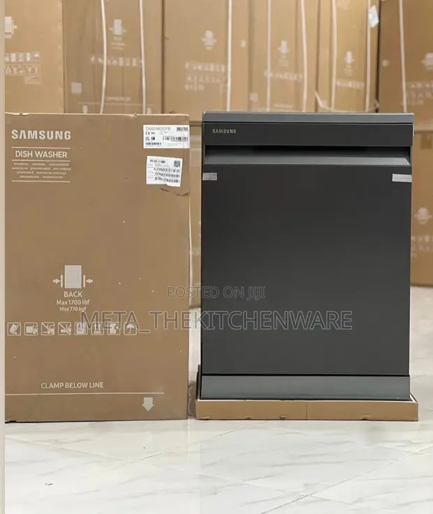 ماشین ظرفشویی سامسونگ DW60A8050FG ظرفیت ۱۴ نفره مبله دودی