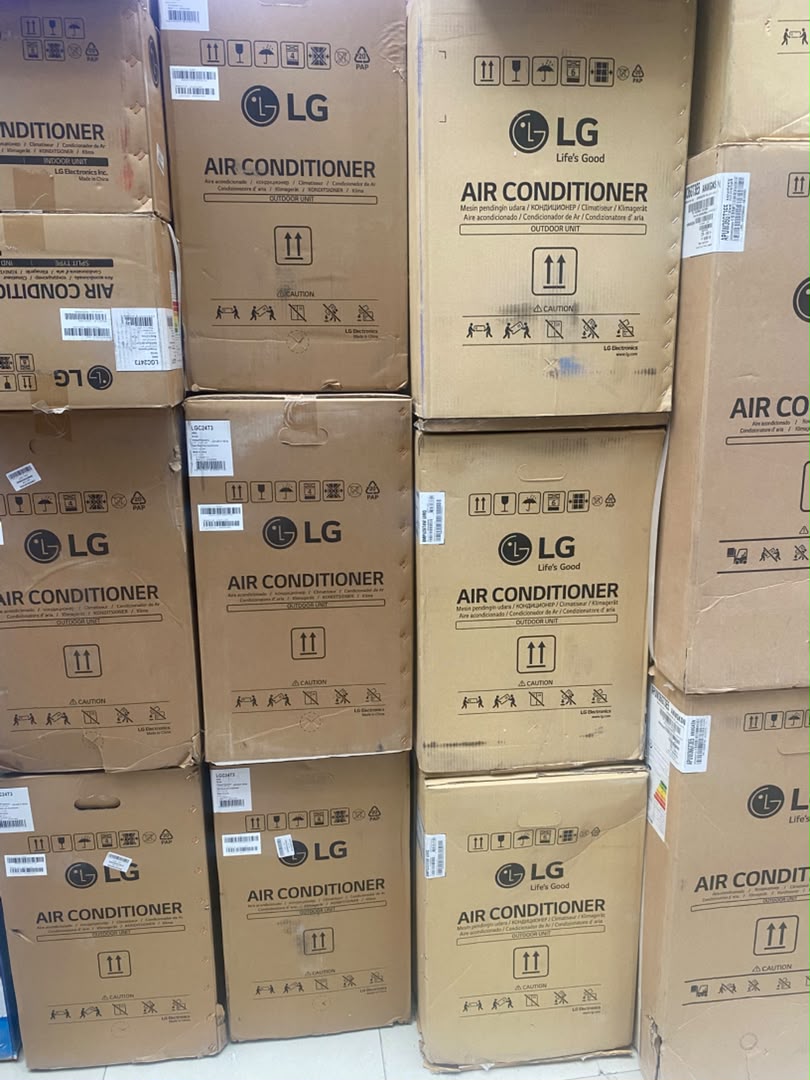 کولر گازی ال جی مدل LGC24T3 ظرفیت ۲۴ هزار موتور تروپیکال t3