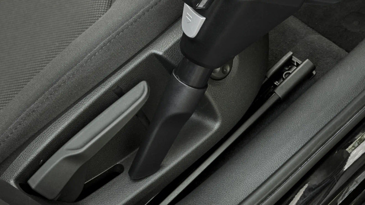 مناسب برای خودروجاروشارژی بوش مدل BOSCH BCS711GB